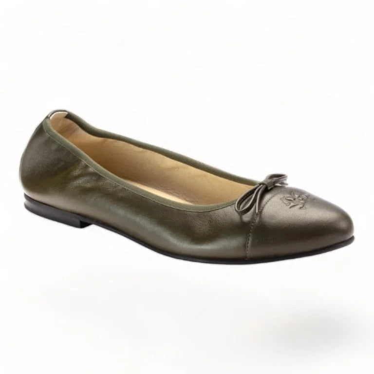 1623 - Green Leather Teens Bow Shoe